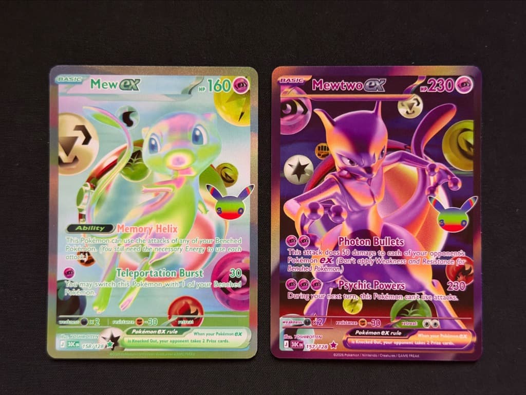 Mew ex & Mewtwo ex (Special Art Duo)